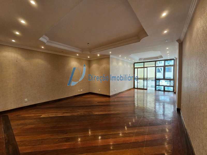 Apartamento à venda com 4 quartos, 169m² - Foto 4