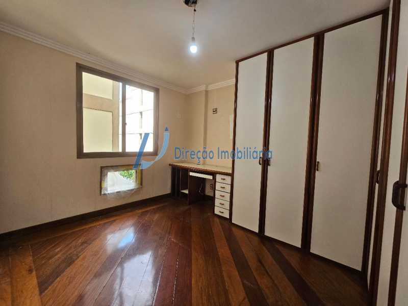 Apartamento à venda com 4 quartos, 169m² - Foto 10