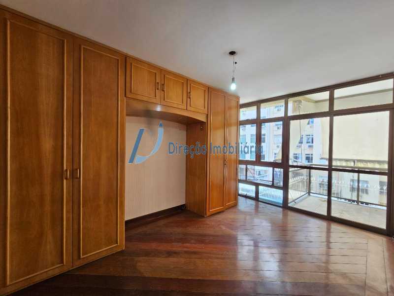 Apartamento à venda com 4 quartos, 169m² - Foto 13