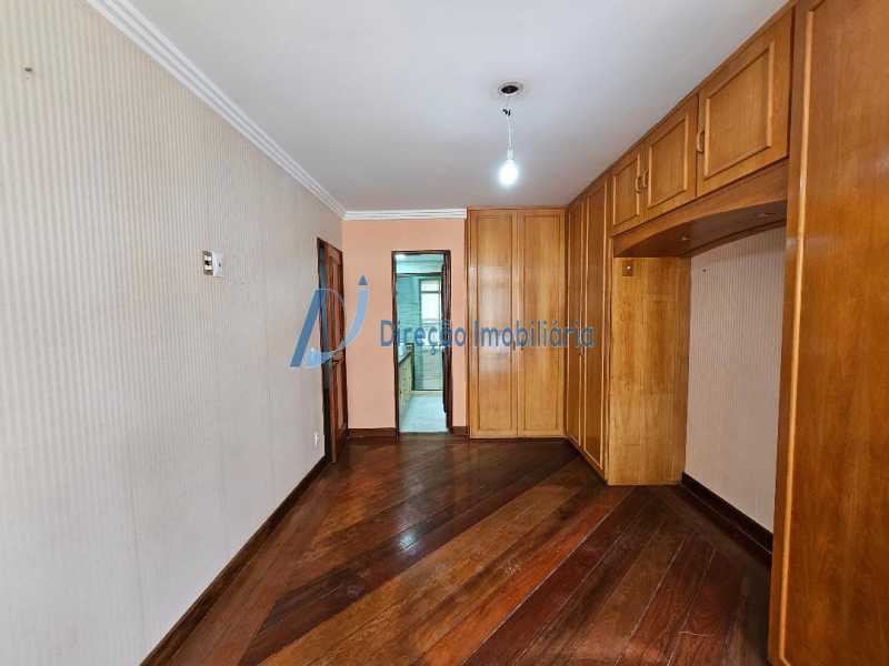 Apartamento à venda com 4 quartos, 169m² - Foto 14