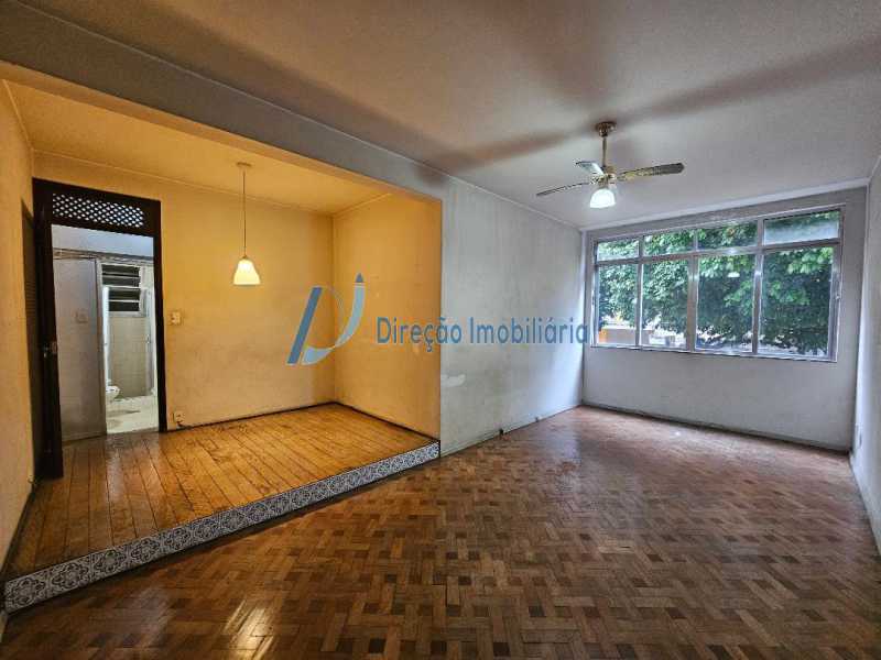 Apartamento à venda com 3 quartos, 103m² - Foto 1