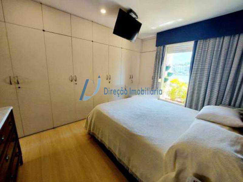 Apartamento à venda com 4 quartos, 240m² - Foto 13