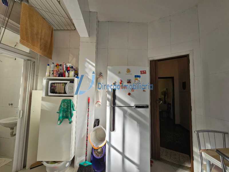 Apartamento à venda com 2 quartos, 62m² - Foto 25