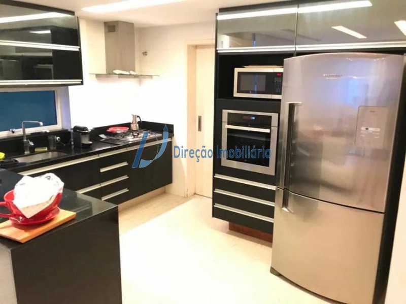 Apartamento à venda com 2 quartos, 120m² - Foto 18