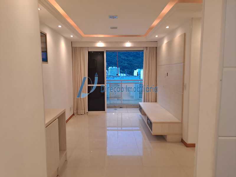 Apartamento à venda com 3 quartos, 79m² - Foto 1