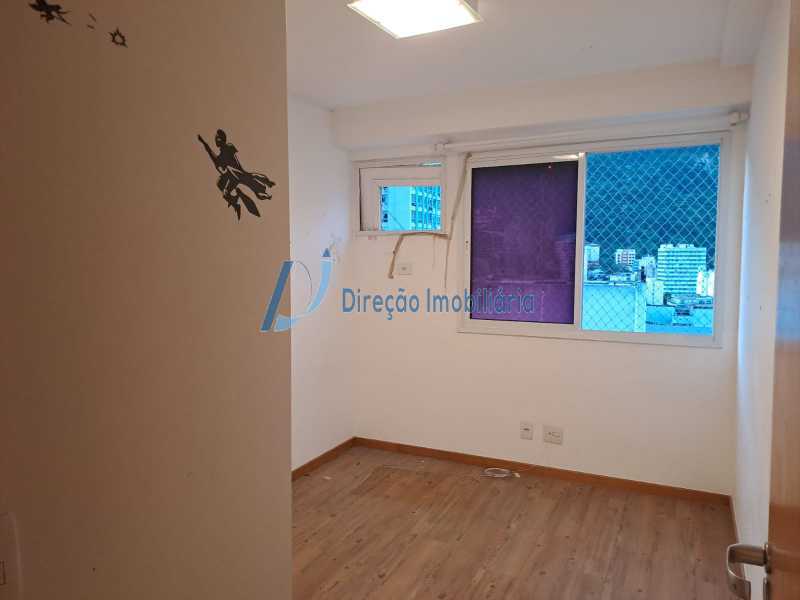 Apartamento à venda com 3 quartos, 79m² - Foto 17