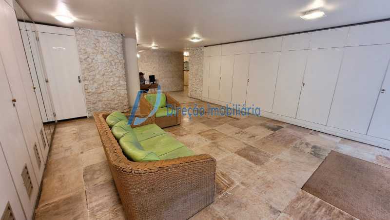 Apartamento à venda com 3 quartos, 119m² - Foto 17