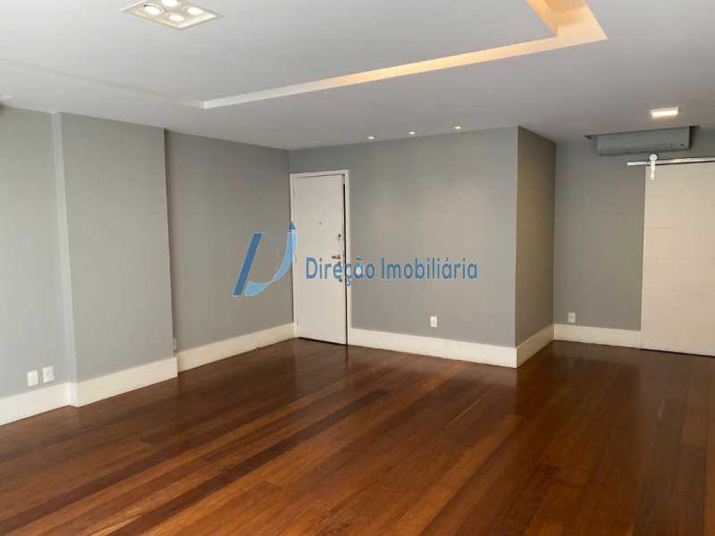 Apartamento à venda com 4 quartos, 182m² - Foto 6