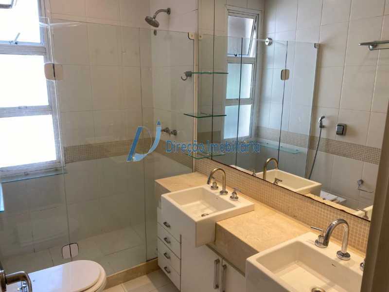 Apartamento à venda com 4 quartos, 182m² - Foto 17