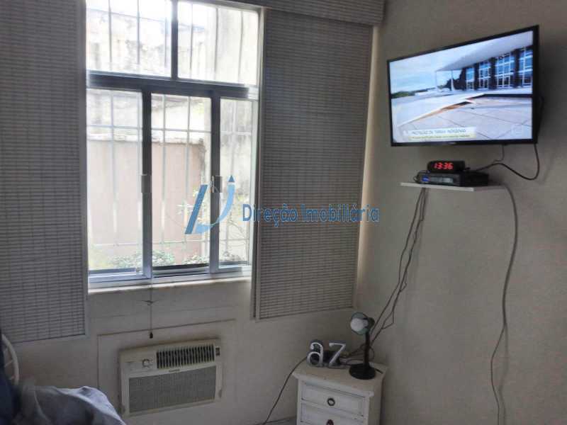 Apartamento à venda com 3 quartos, 76m² - Foto 13