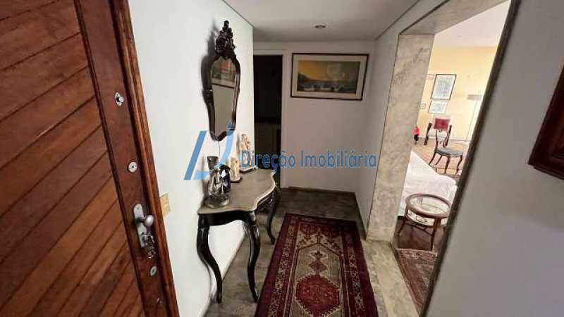 Apartamento à venda com 4 quartos, 215m² - Foto 7