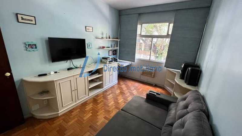 Apartamento à venda com 4 quartos, 215m² - Foto 9