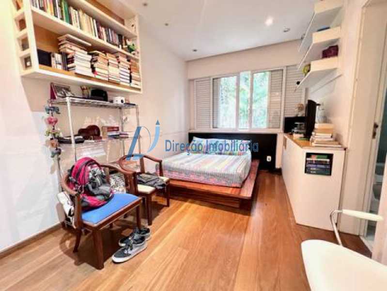 Apartamento à venda com 4 quartos, 240m² - Foto 14