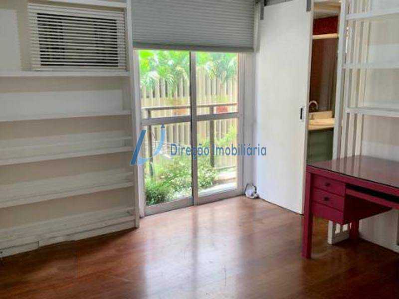 Apartamento à venda com 4 quartos, 257m² - Foto 14