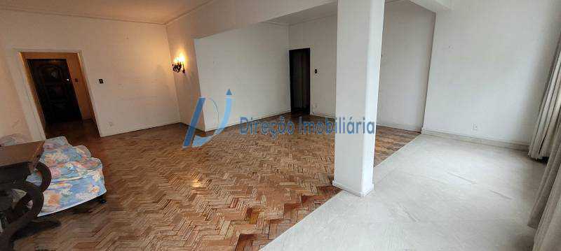 Apartamento à venda com 3 quartos, 171m² - Foto 4