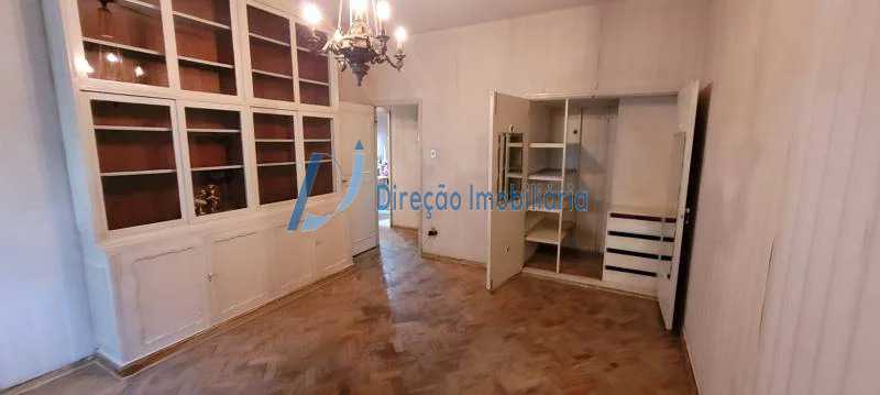 Apartamento à venda com 3 quartos, 171m² - Foto 7