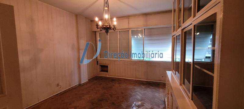 Apartamento à venda com 3 quartos, 171m² - Foto 11