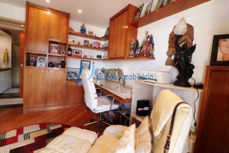 Apartamento à venda com 4 quartos, 183m² - Foto 15