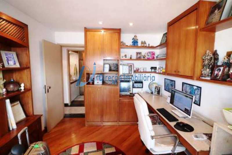 Apartamento à venda com 4 quartos, 183m² - Foto 16