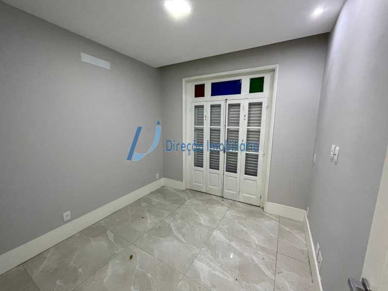 Apartamento à venda com 2 quartos, 78m² - Foto 12