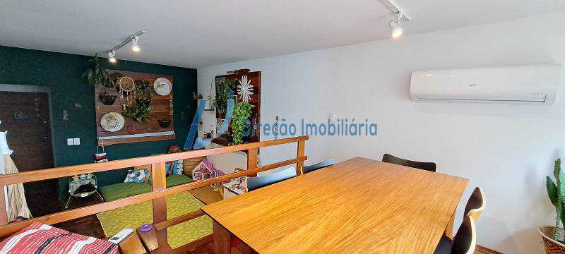 Apartamento à venda com 3 quartos, 93m² - Foto 6