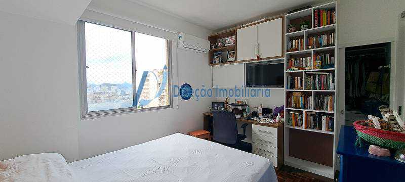 Apartamento à venda com 3 quartos, 93m² - Foto 9