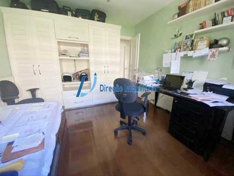 Apartamento à venda com 4 quartos, 150m² - Foto 12