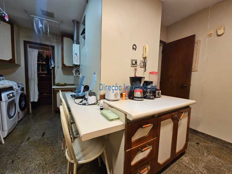 Apartamento à venda com 4 quartos, 199m² - Foto 29