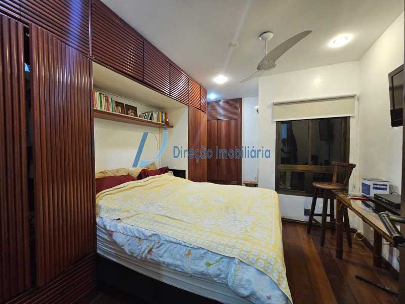 Apartamento à venda com 4 quartos, 199m² - Foto 13