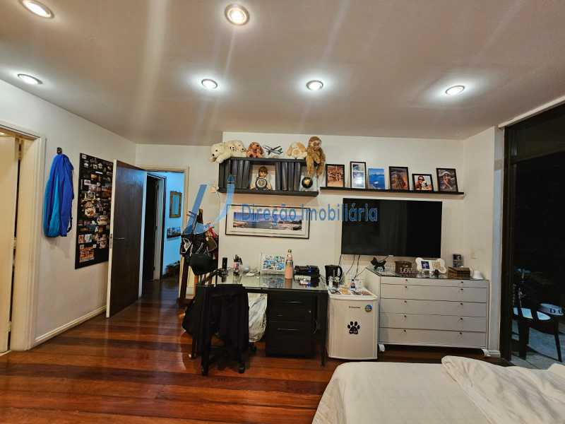 Apartamento à venda com 4 quartos, 199m² - Foto 17