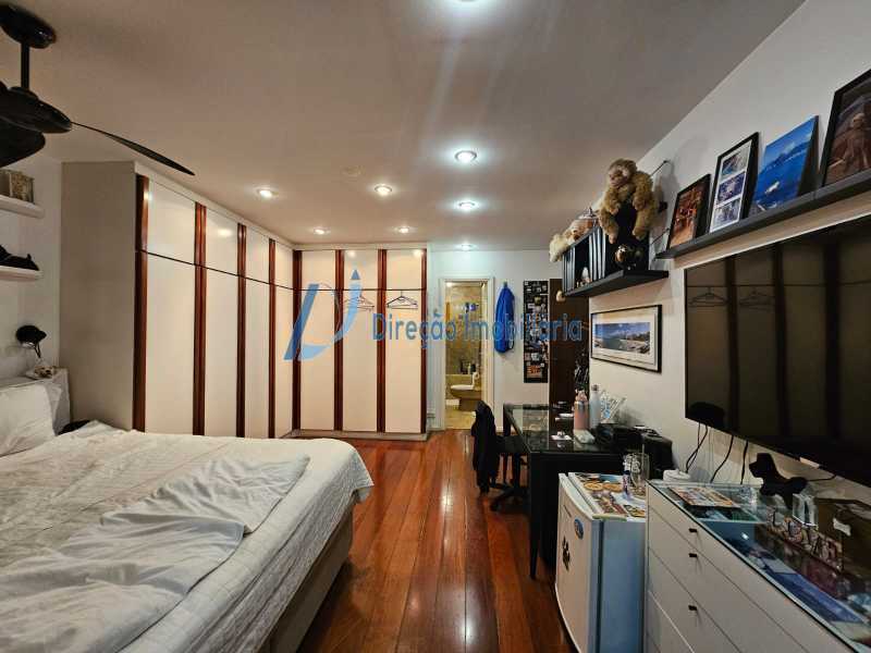 Apartamento à venda com 4 quartos, 199m² - Foto 18