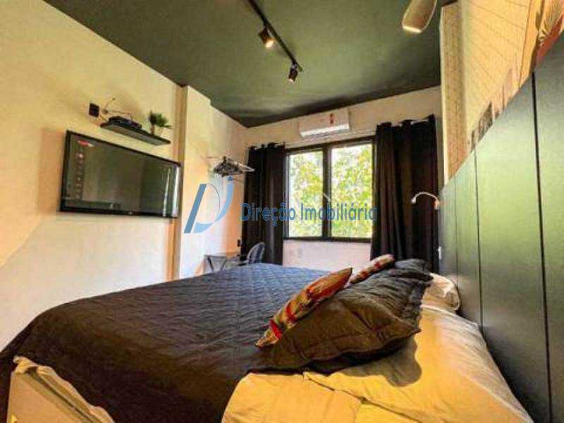 Apartamento à venda com 3 quartos, 114m² - Foto 12