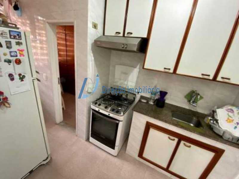 Apartamento à venda com 3 quartos, 69m² - Foto 17