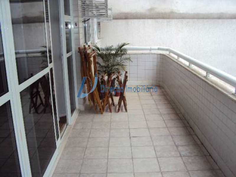 Apartamento à venda com 3 quartos, 103m² - Foto 1