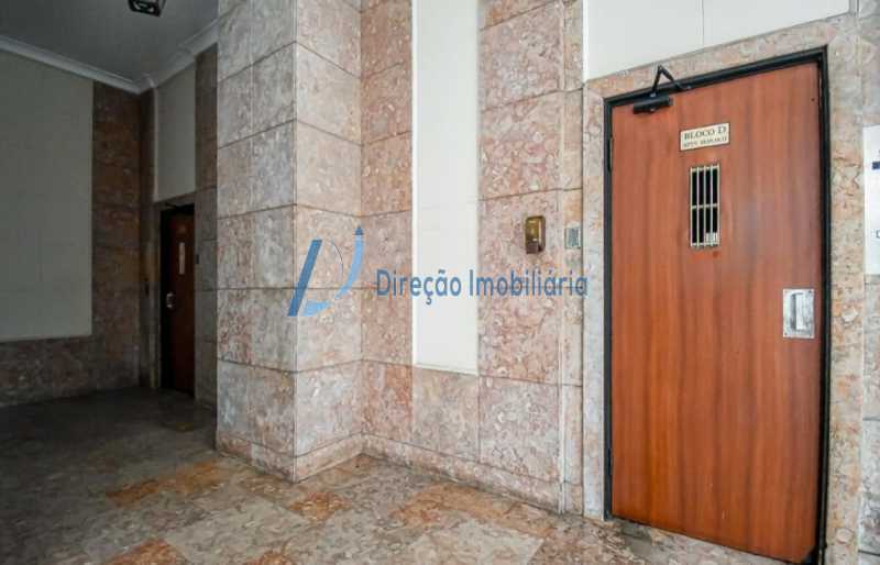 Apartamento à venda com 1 quarto, 45m² - Foto 19