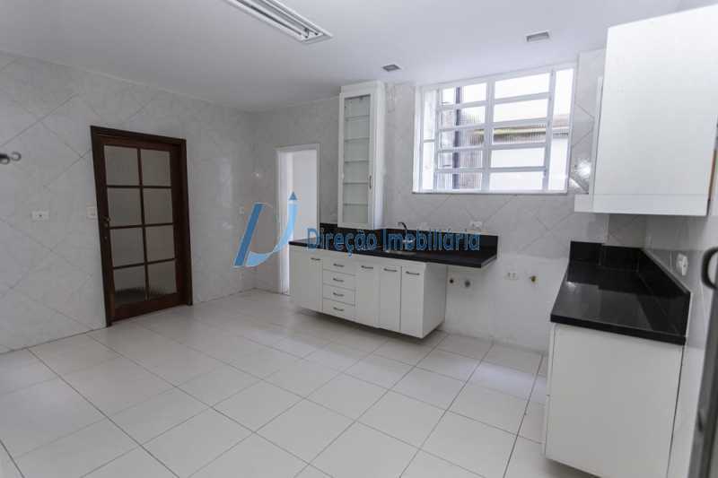 Apartamento à venda com 4 quartos, 151m² - Foto 14