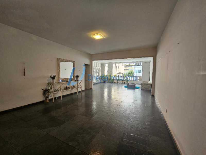 Apartamento à venda com 4 quartos, 248m² - Foto 3