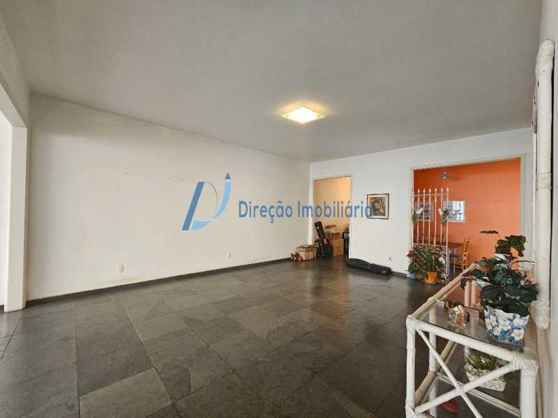 Apartamento à venda com 4 quartos, 248m² - Foto 6