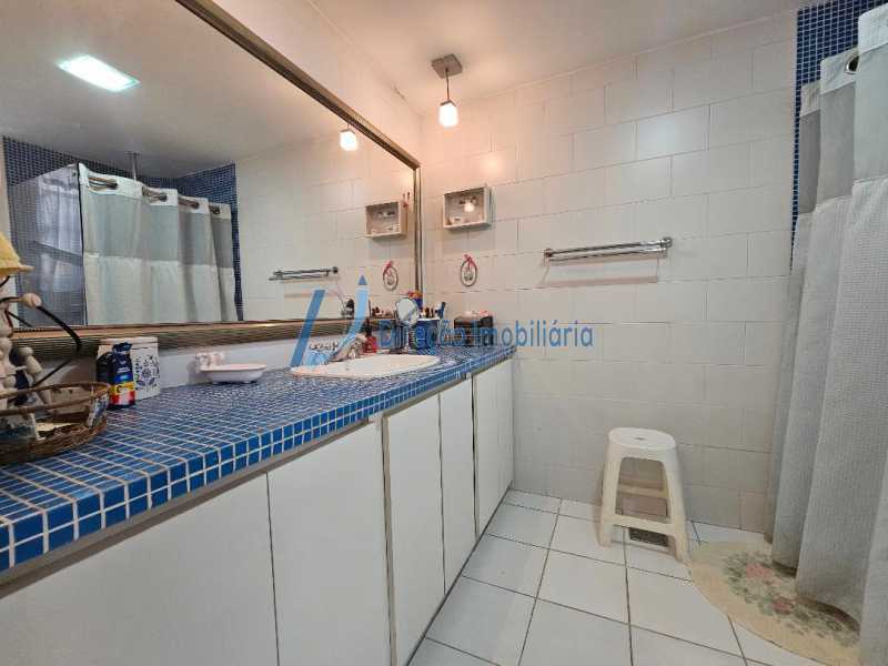 Apartamento à venda com 4 quartos, 248m² - Foto 22