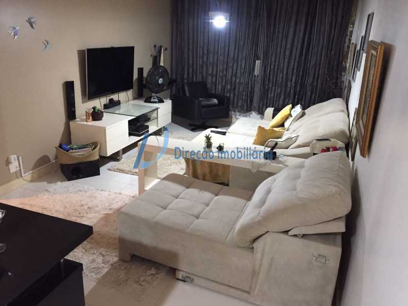 Apartamento à venda com 3 quartos, 108m² - Foto 2