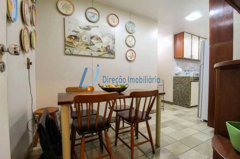 Apartamento à venda com 4 quartos, 139m² - Foto 17