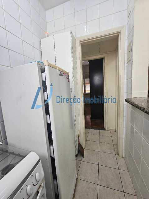 Apartamento à venda com 1 quarto, 41m² - Foto 23