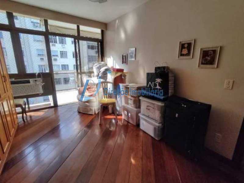 Apartamento à venda com 4 quartos, 169m² - Foto 8