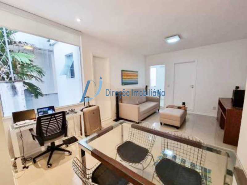 Apartamento à venda com 2 quartos, 66m² - Foto 3