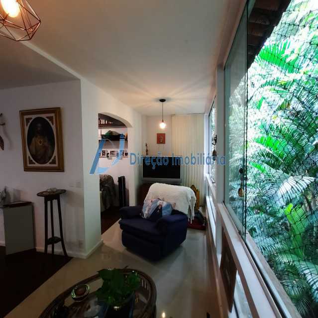 Cobertura à venda com 4 quartos, 224m² - Foto 9