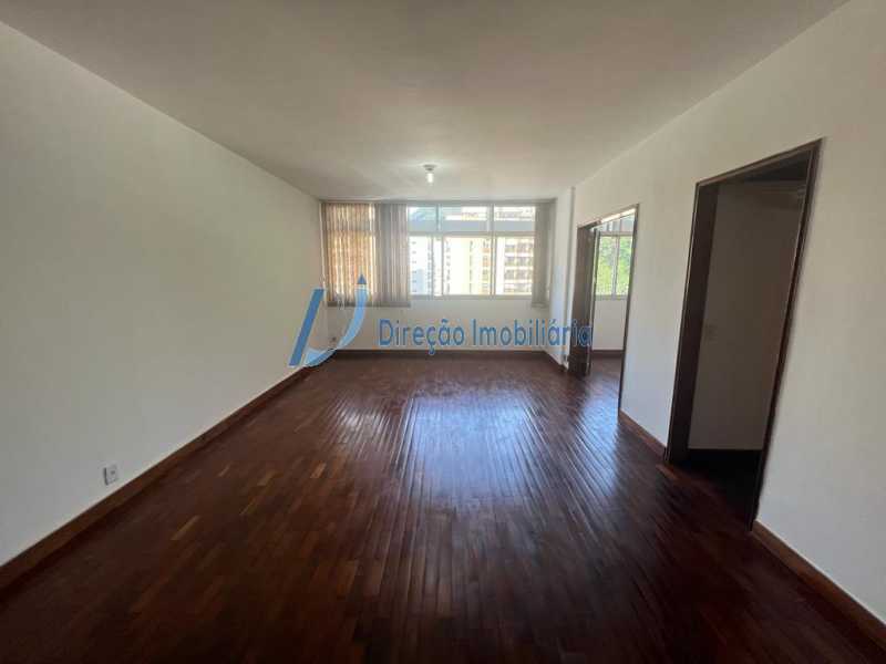 Apartamento à venda com 4 quartos, 126m² - Foto 4