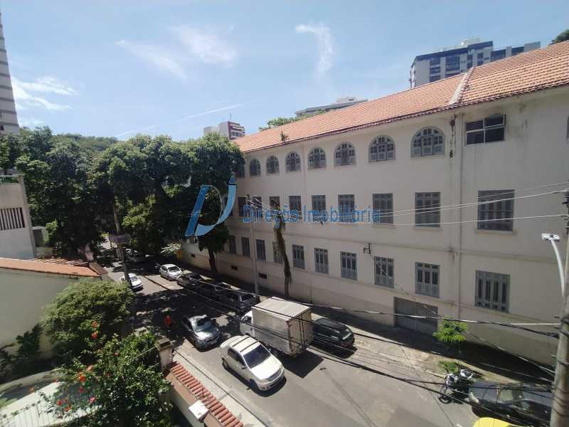 Apartamento à venda com 3 quartos, 105m² - Foto 4