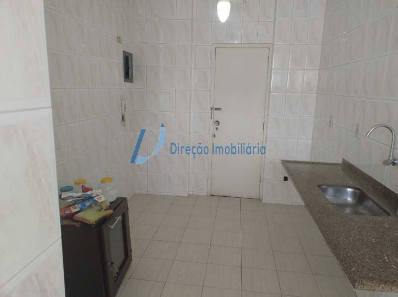 Apartamento à venda com 3 quartos, 101m² - Foto 21