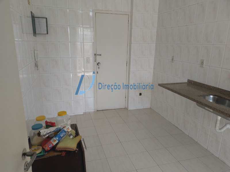 Apartamento à venda com 3 quartos, 101m² - Foto 22