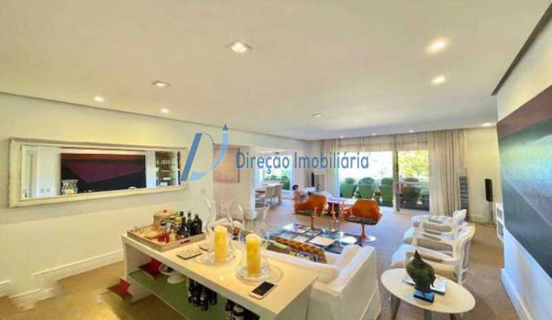 Apartamento à venda com 3 quartos, 134m² - Foto 1